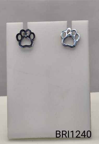 brinco inox patinha de gato