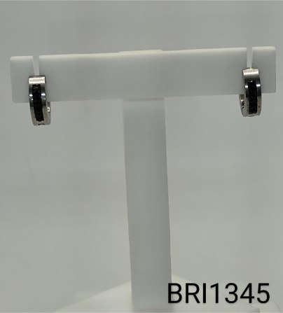 brinco inox argola cruz preta