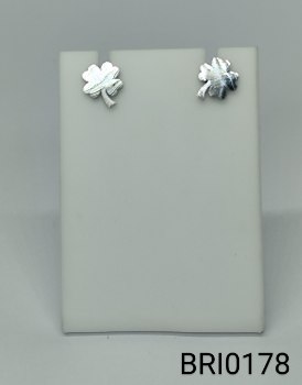 brinco inox folha de trevo