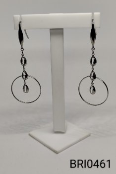 brinco inox aro preso a búzios vazados pendurados