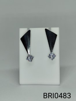 brinco inox geométrico zircônia quadrada