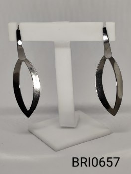 brinco inox oval vazada