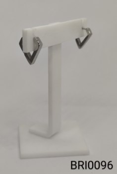 brinco inox argola pequena triângulo